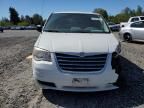 2010 Chrysler Town & Country LX