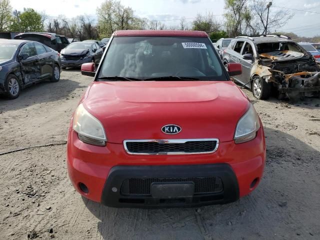 2010 KIA Soul +