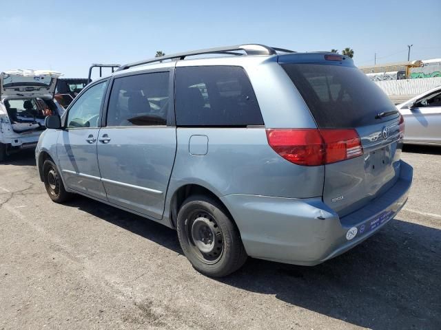 2004 Toyota Sienna CE