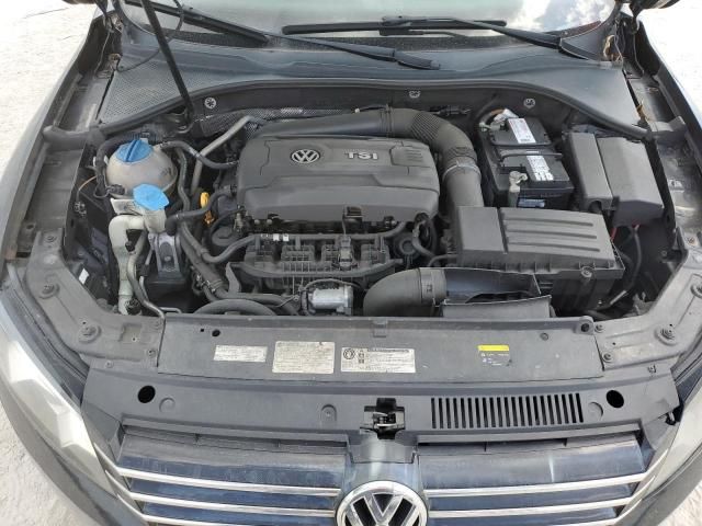 2015 Volkswagen Passat S