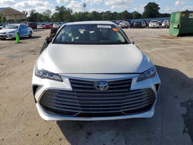 2020 Toyota Avalon XLE