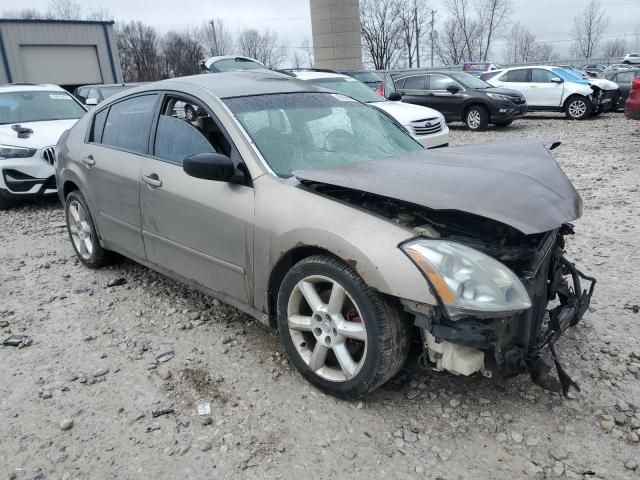 2004 Nissan Maxima SE