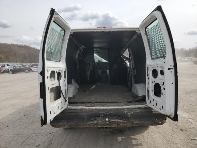 2001 Ford Econoline E150 Van