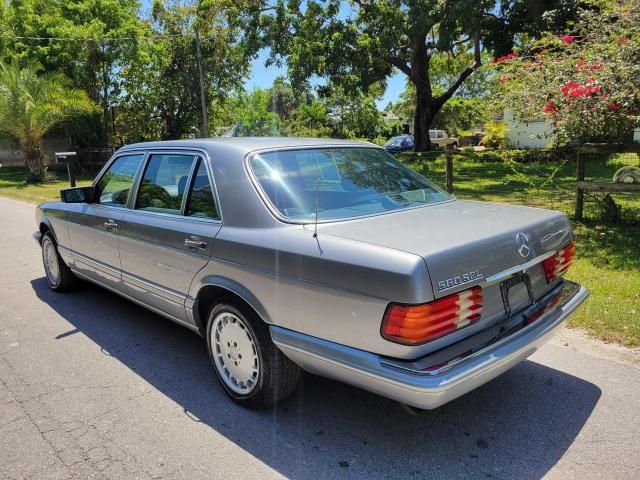 1988 Mercedes-Benz 560 SEL