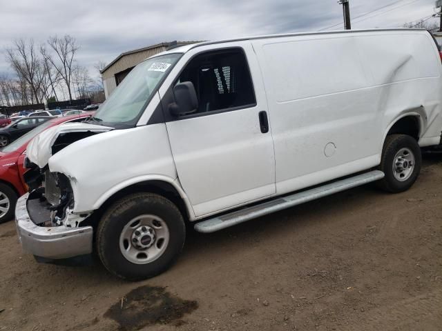 2020 Chevrolet Express G2500