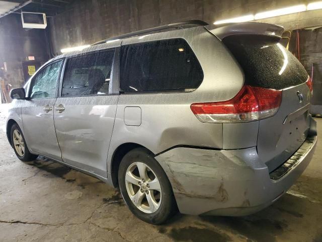 2011 Toyota Sienna LE