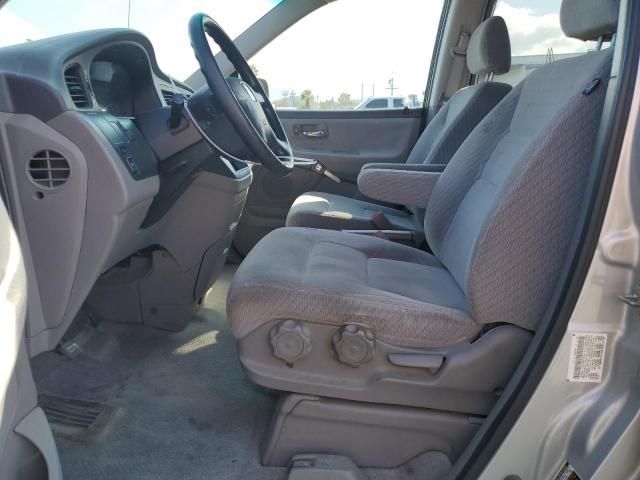 2004 Honda Odyssey LX