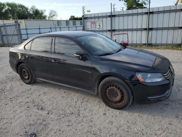 2013 Volkswagen Passat S