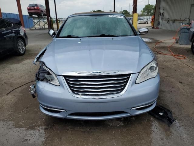 2012 Chrysler 200 Limited