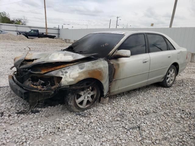 2000 Toyota Avalon XL