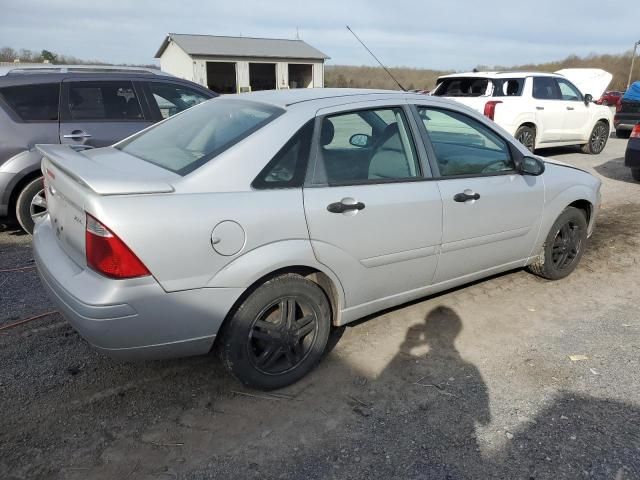 2005 Ford Focus ZX4