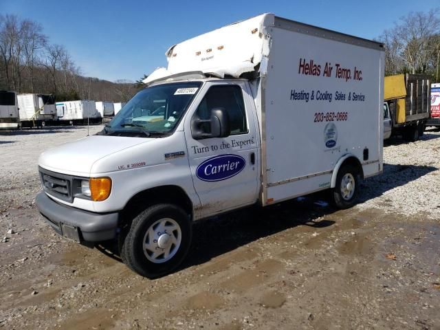 2007 Ford Econoline E350 Super Duty Cutaway Van