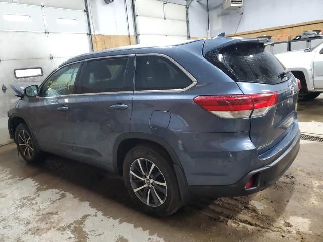 2018 Toyota Highlander SE