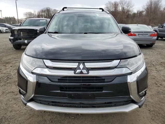 2016 Mitsubishi Outlander SE