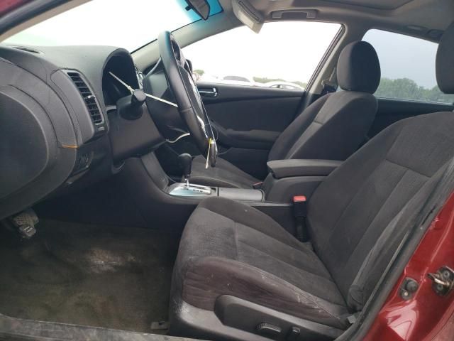 2010 Nissan Altima Base