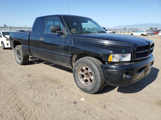 2000 Dodge RAM 1500