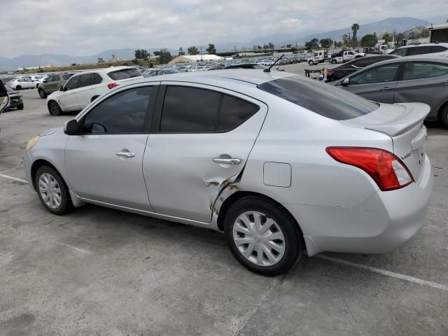 2013 Nissan Versa S