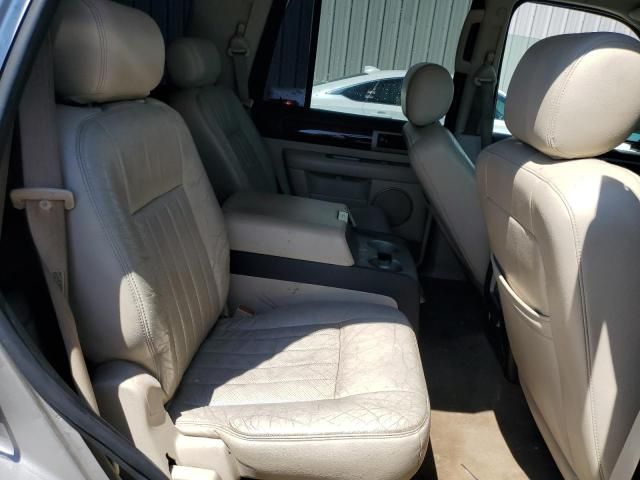 2003 Lincoln Navigator