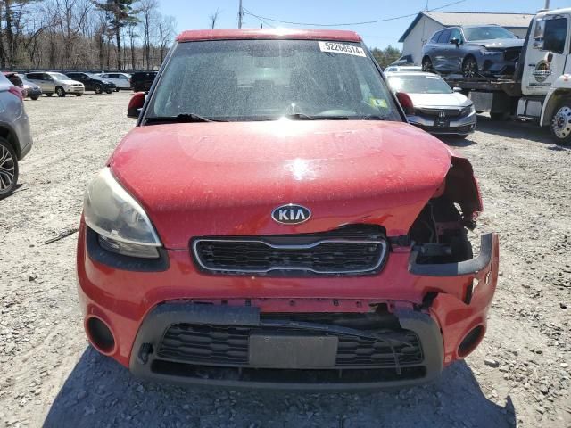 2013 KIA Soul +