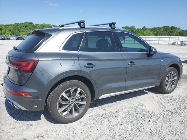 2022 Audi Q5 Premium 45