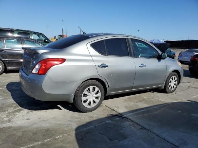 2014 Nissan Versa S