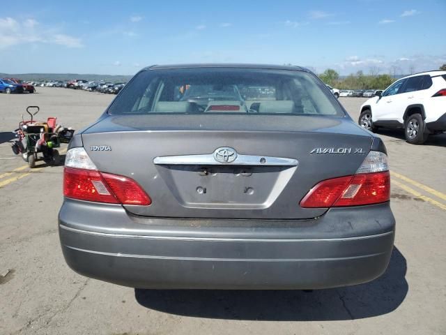 2003 Toyota Avalon XL