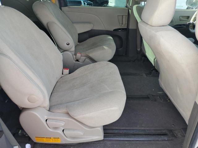 2013 Toyota Sienna