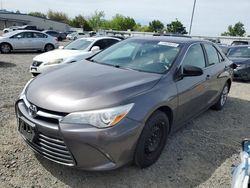 Toyota Camry LE Vehiculos salvage en venta: 2015 Toyota Camry LE