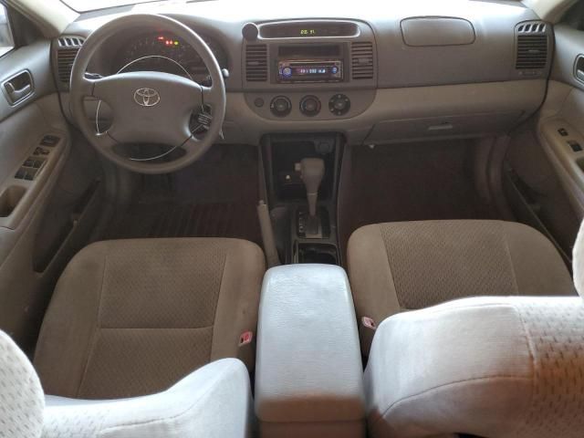 2004 Toyota Camry LE