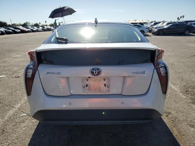 2016 Toyota Prius