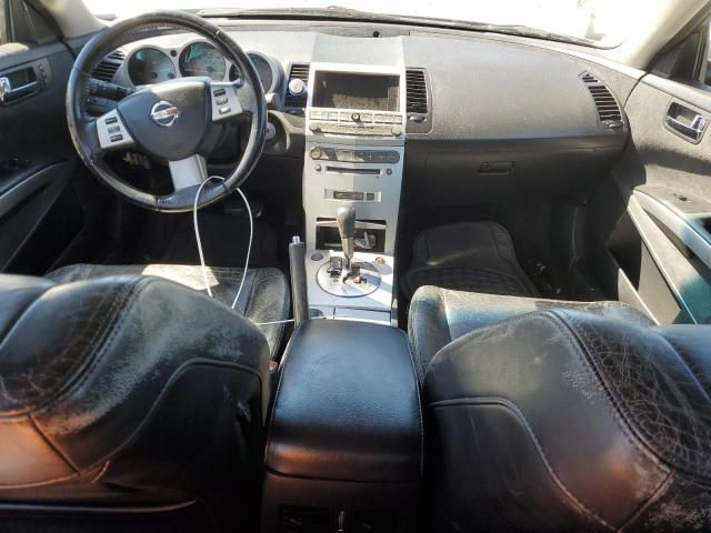 2005 Nissan Maxima SE