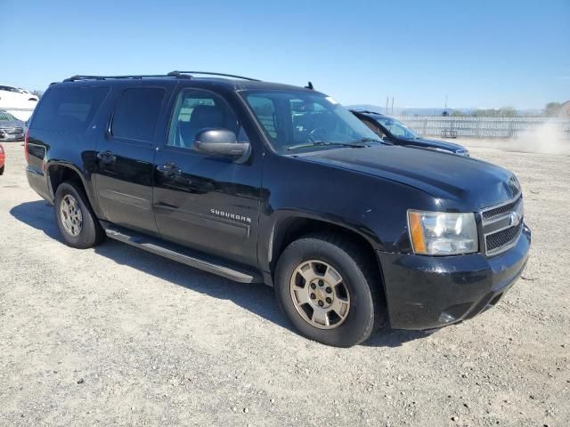 2014 Chevrolet Suburban C1500 LT