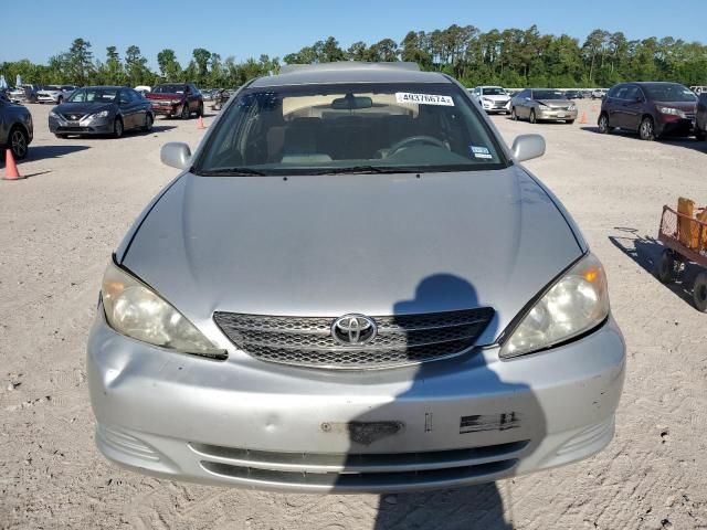 2004 Toyota Camry LE