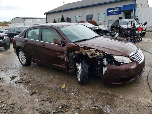 2013 Chrysler 200 Touring