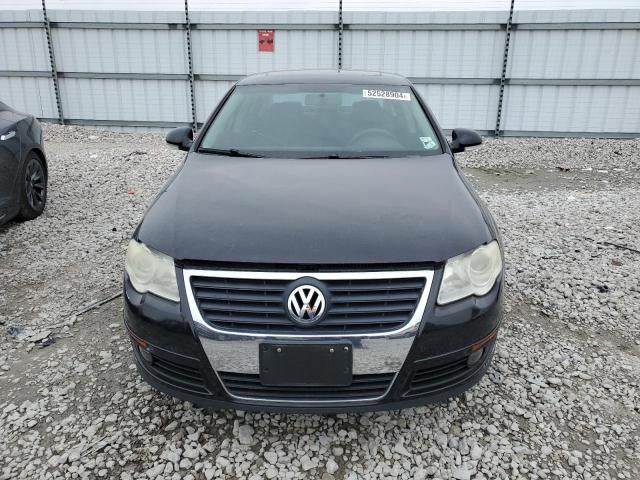 2010 Volkswagen Passat Komfort