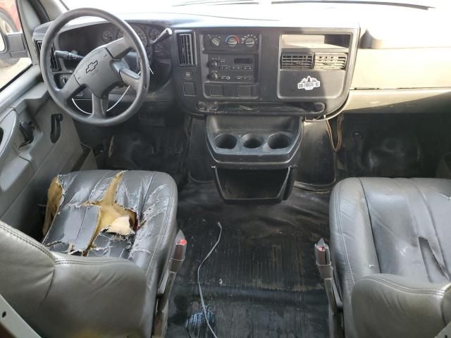 2004 Chevrolet Express G3500