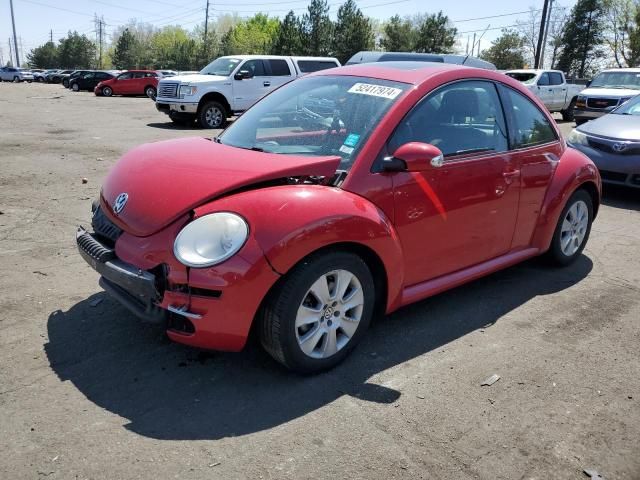 2009 Volkswagen New Beetle S