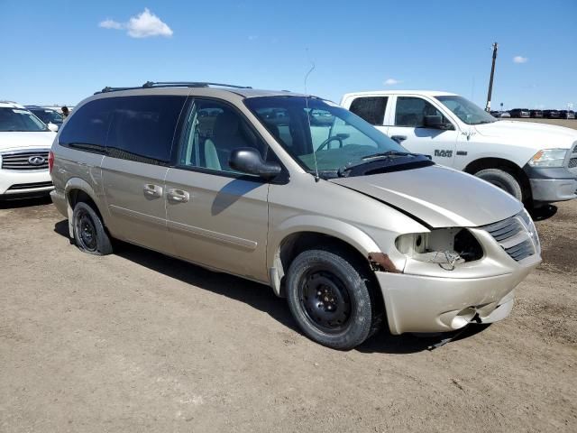 2005 Dodge Grand Caravan SXT