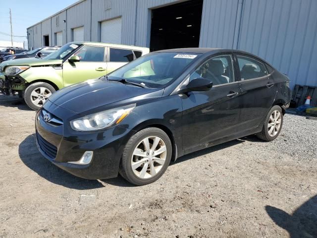 2013 Hyundai Accent GLS