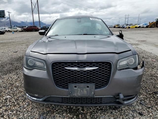 2019 Chrysler 300 S