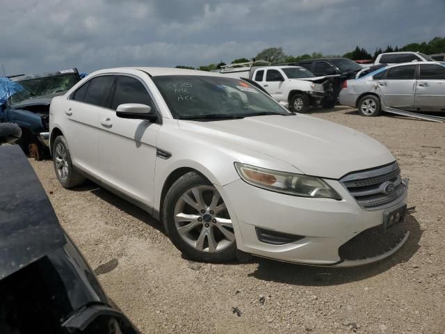 2011 Ford Taurus SEL