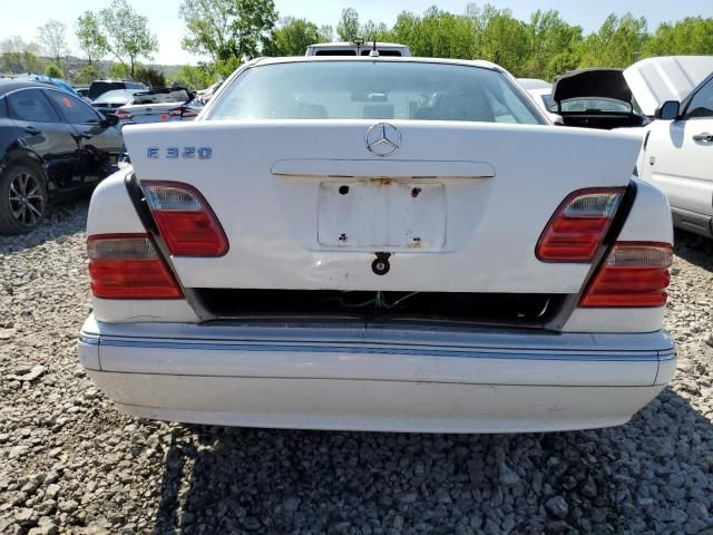 2002 Mercedes-Benz E 320