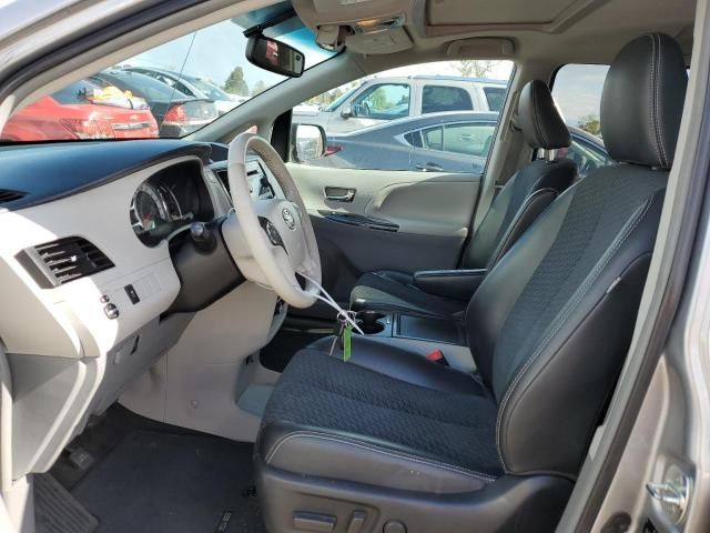 2013 Toyota Sienna Sport