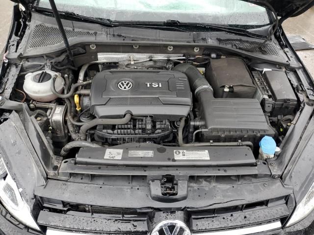 2017 Volkswagen Golf Sportwagen S