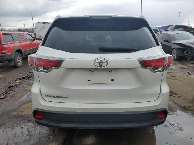 2016 Toyota Highlander LE