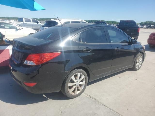 2012 Hyundai Accent GLS