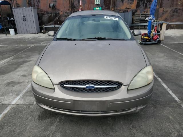 2002 Ford Taurus SE