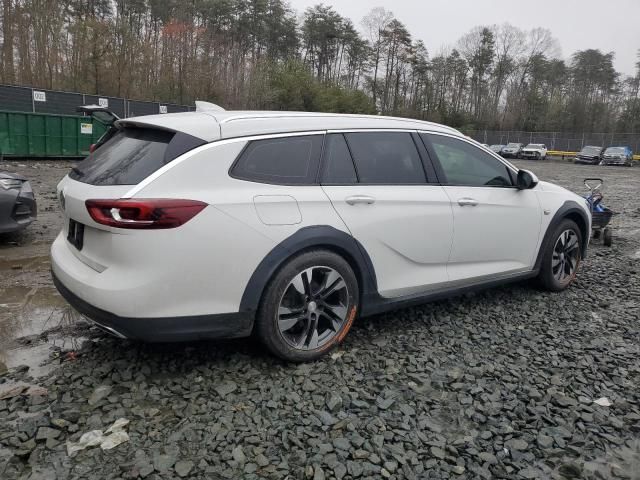 2019 Buick Regal Tourx Essence