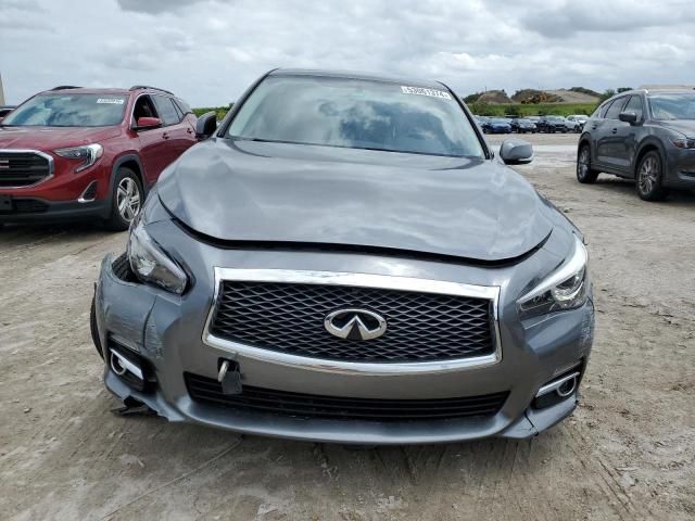 2015 Infiniti Q50 Base