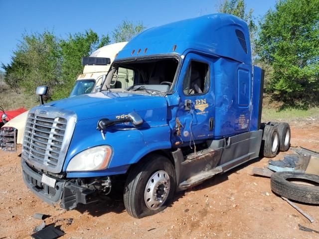 2015 Freightliner Cascadia 125